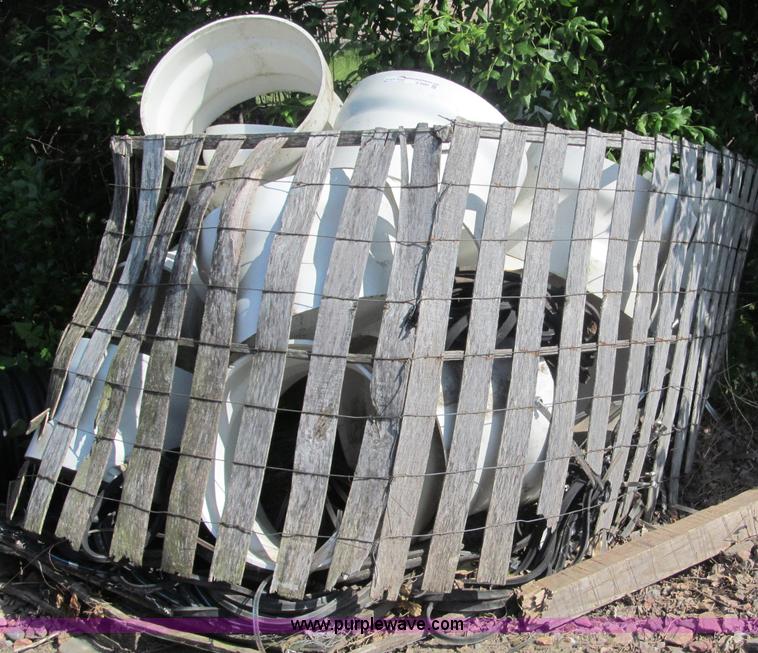 image for item G9491 18" PVC pipe T-fitting and couplers