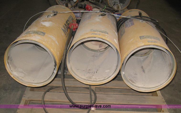 image for item G9915 (3) Master BLP375AT propane torpedo heaters