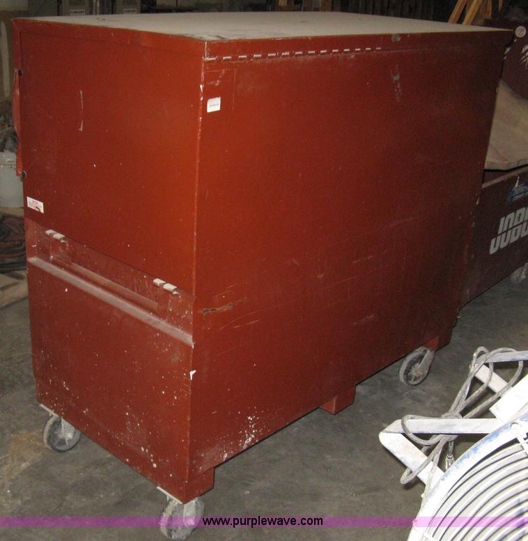 (2) Jobox roll around tool boxes in Wichita, KS Item G9920 sold