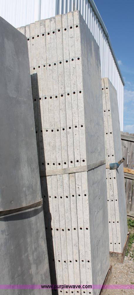 image for item O9256 (54) 9' x 36" Western aluminum concrete forms