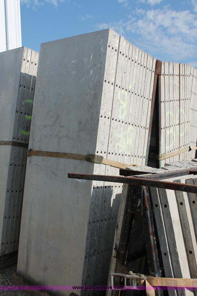 image for item O9258 (137) 8' x 36" Western aluminum concrete forms