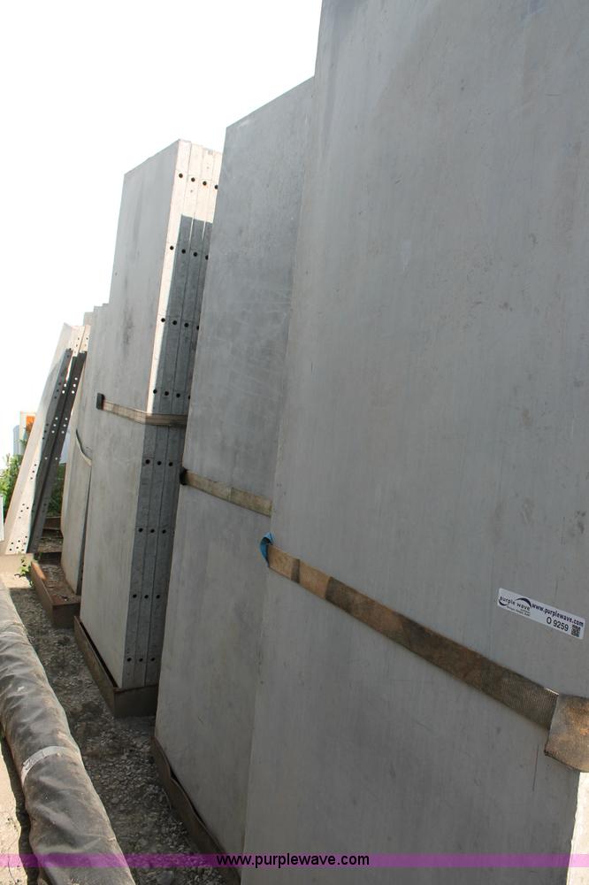 image for item O9259 Assorted 8' Western aluminum concrete forms