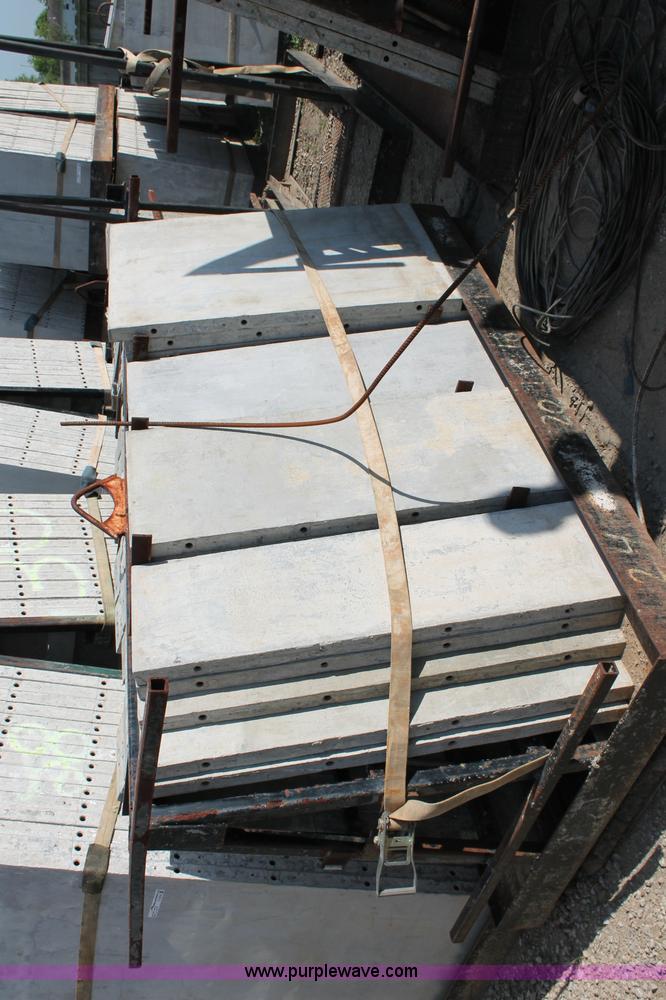 image for item O9261 Assorted 4' Western aluminum concrete forms