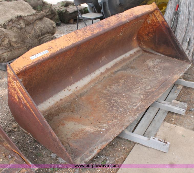 image for item O9268 6' bucket