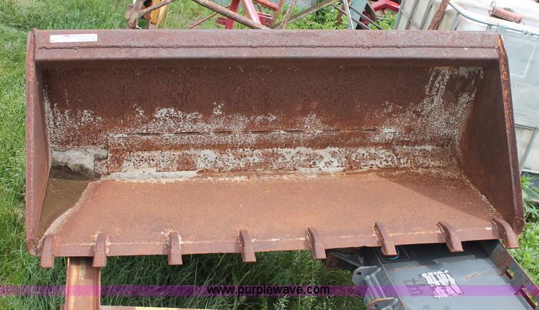 image for item O9269 65" bucket