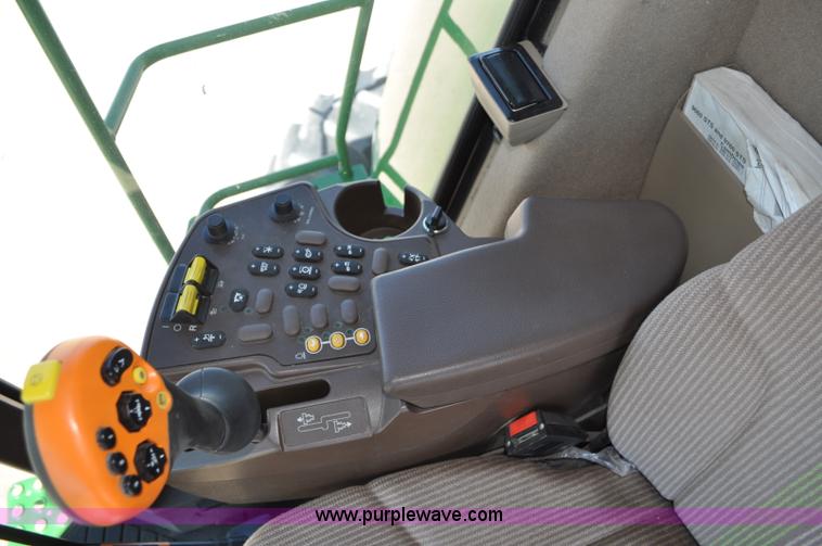 image for item A5892 2007 John Deere 9760 STS combine