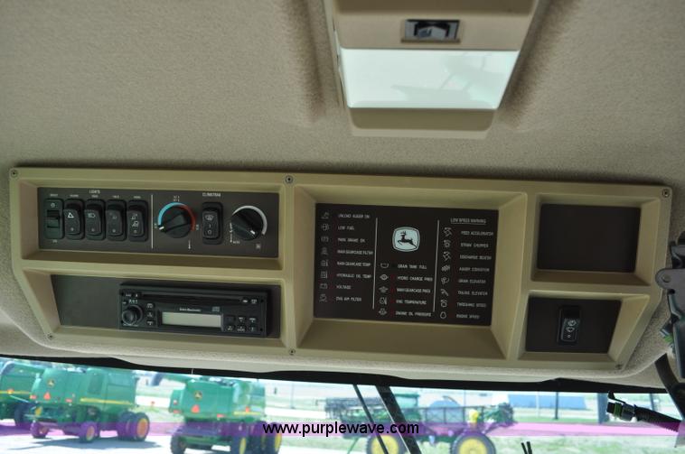 image for item A5892 2007 John Deere 9760 STS combine