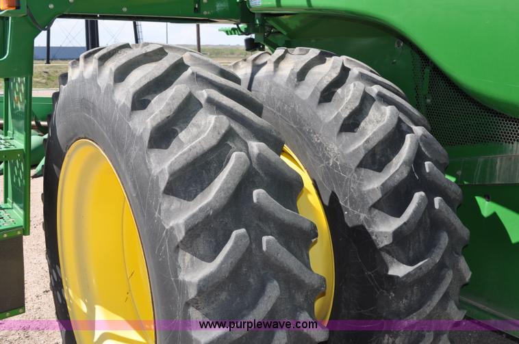 image for item A5893 2002 John Deere 9750 STS combine