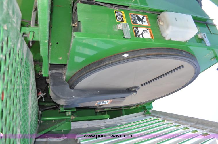 image for item A5893 2002 John Deere 9750 STS combine