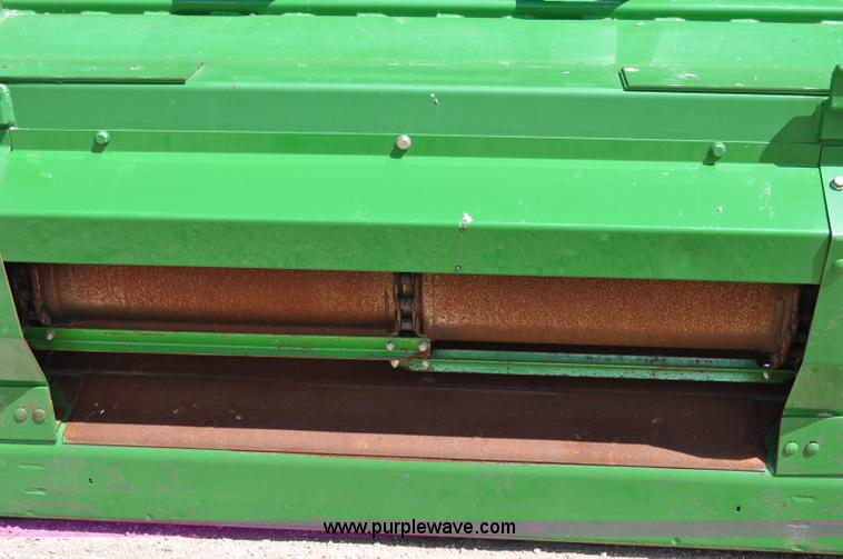 image for item A5894 2006 John Deere 9660 STS combine