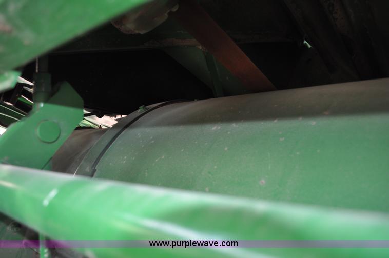 image for item A5894 2006 John Deere 9660 STS combine