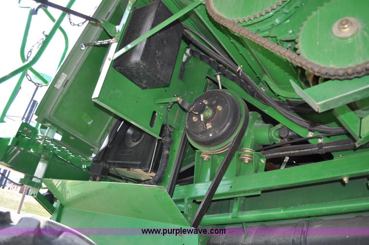 image for item A5894 2006 John Deere 9660 STS combine