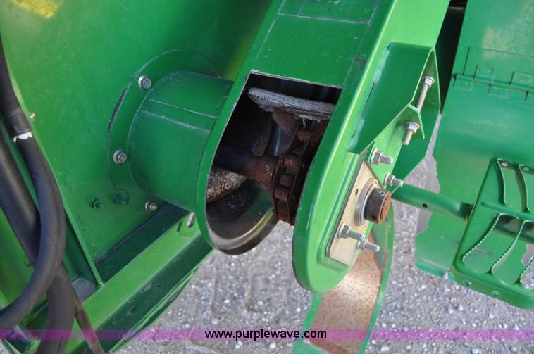 image for item A5894 2006 John Deere 9660 STS combine