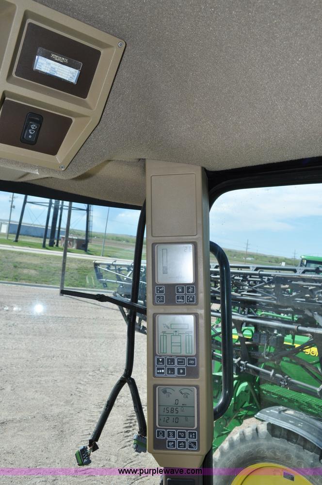 image for item A5894 2006 John Deere 9660 STS combine