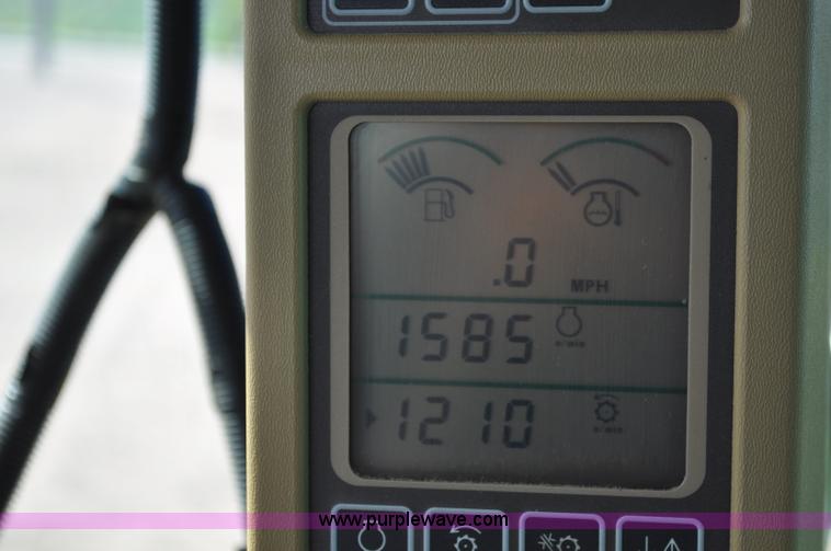 image for item A5894 2006 John Deere 9660 STS combine