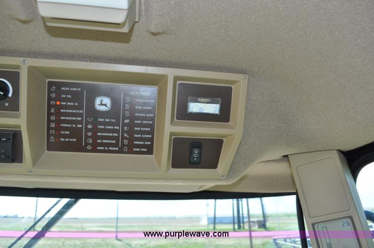 image for item A5894 2006 John Deere 9660 STS combine