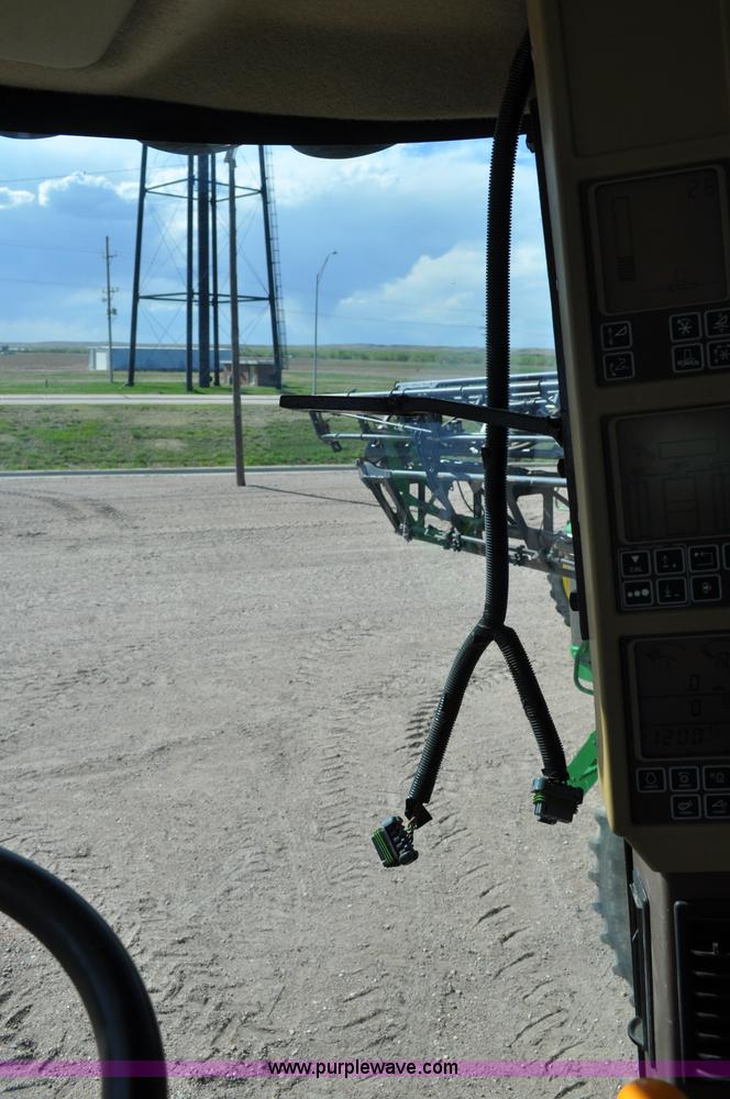 image for item A5894 2006 John Deere 9660 STS combine