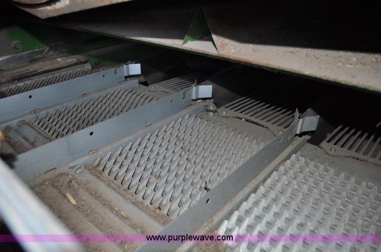 image for item A5896 2000 John Deere 9650 STS combine