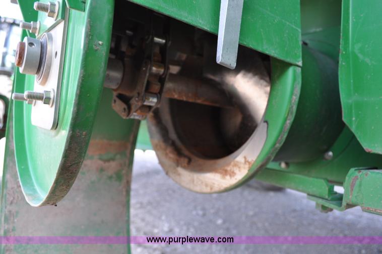 image for item A5896 2000 John Deere 9650 STS combine