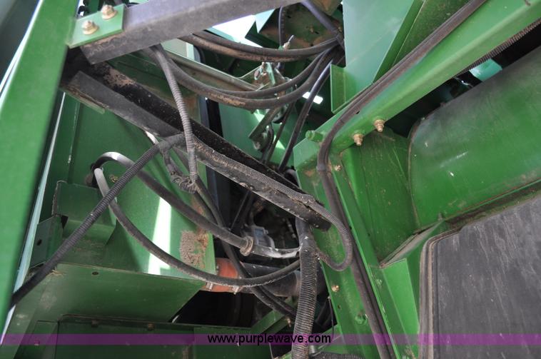 image for item A5896 2000 John Deere 9650 STS combine