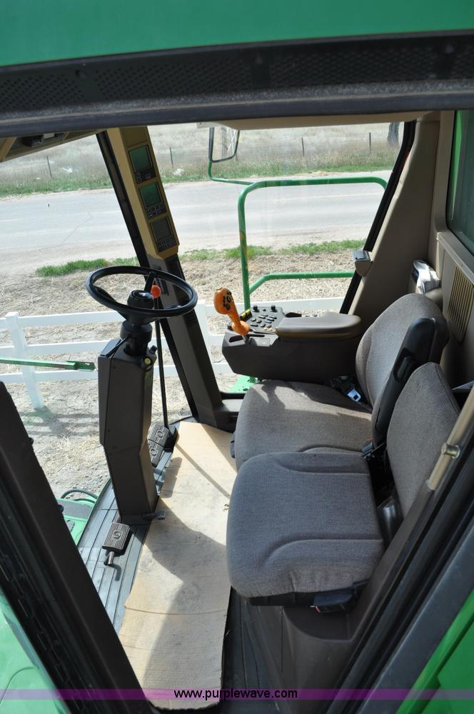 image for item A5896 2000 John Deere 9650 STS combine