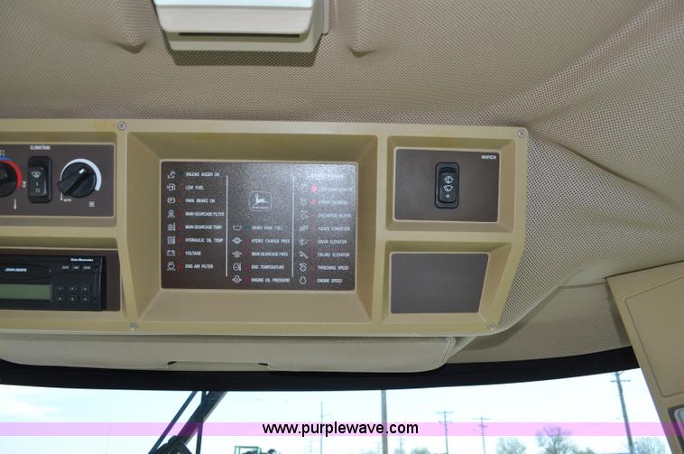 image for item A5896 2000 John Deere 9650 STS combine