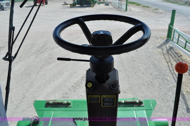 image for item A5896 2000 John Deere 9650 STS combine