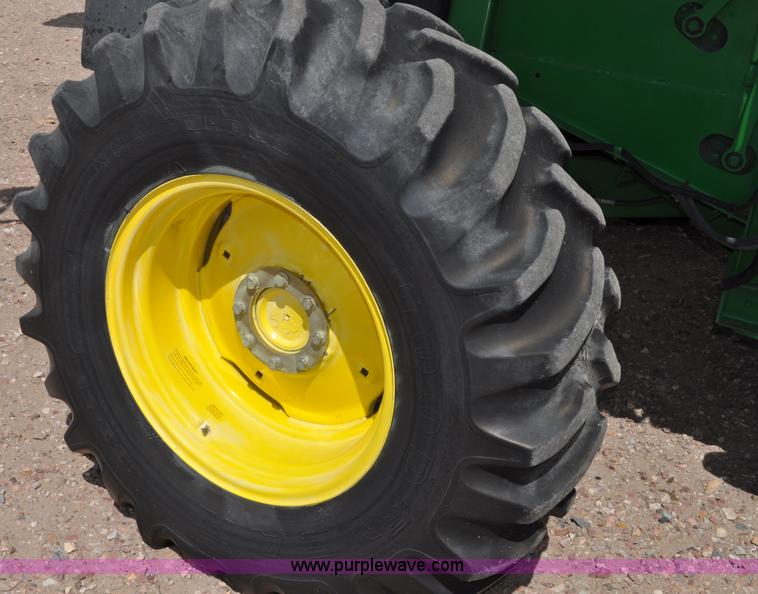 image for item A5897 2001 John Deere 9650 STS combine