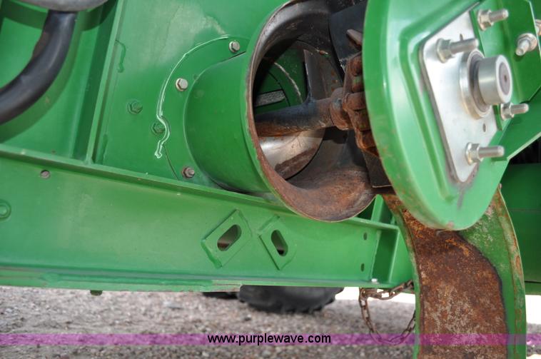 image for item A5897 2001 John Deere 9650 STS combine