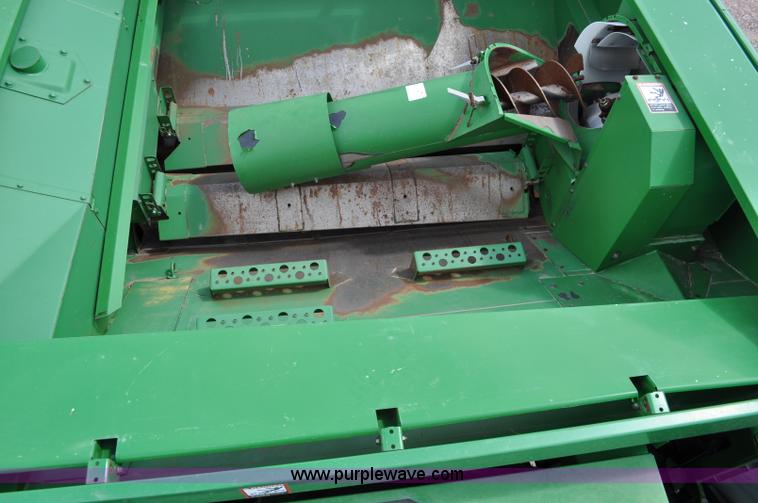 image for item A5897 2001 John Deere 9650 STS combine