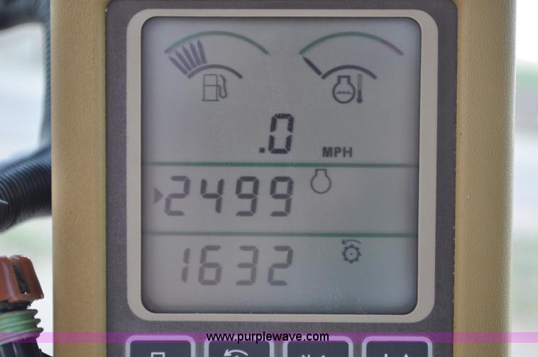 image for item A5897 2001 John Deere 9650 STS combine