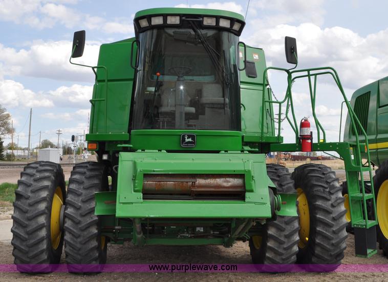 image for item A5898 2000 John Deere 9650 STS combine