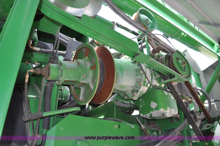 image for item A5898 2000 John Deere 9650 STS combine