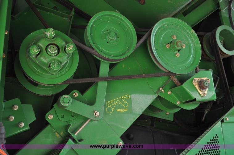 image for item A5898 2000 John Deere 9650 STS combine