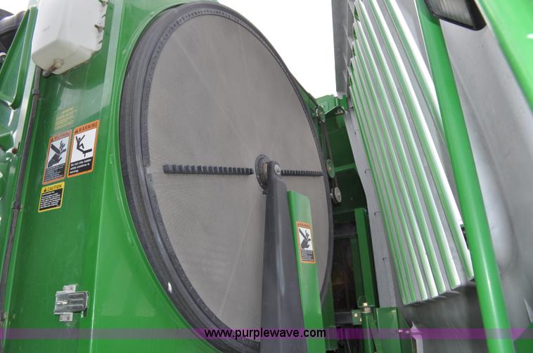 image for item A5898 2000 John Deere 9650 STS combine