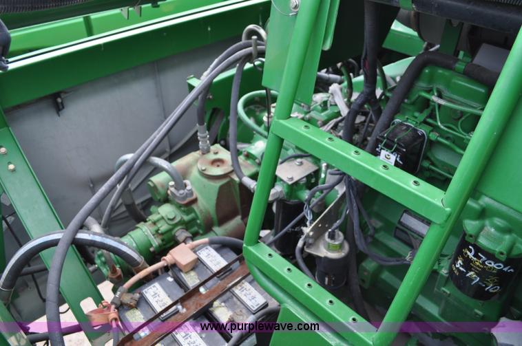 image for item A5898 2000 John Deere 9650 STS combine