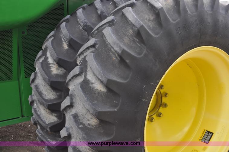 image for item A5899 2002 John Deere 9750 STS combine