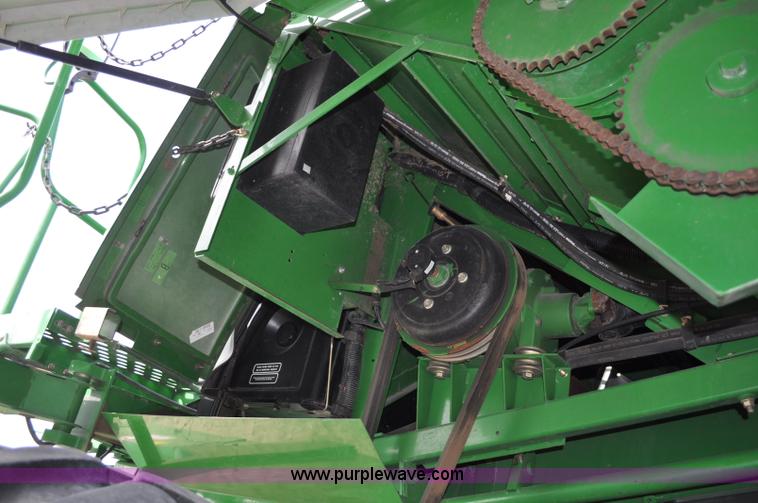 image for item A5899 2002 John Deere 9750 STS combine