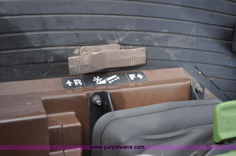 image for item A5899 2002 John Deere 9750 STS combine