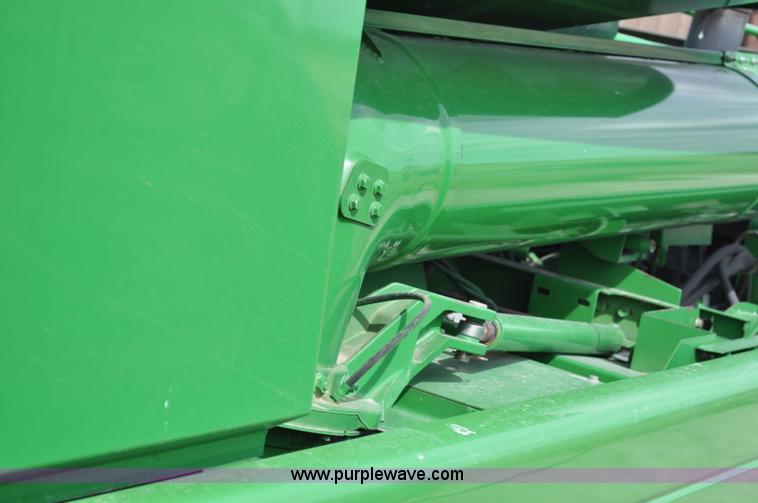 image for item A5899 2002 John Deere 9750 STS combine