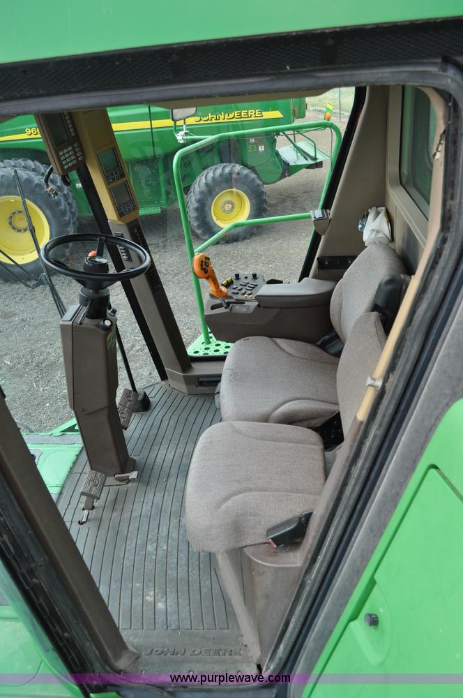 image for item A5902 2000 John Deere 9650 Walker combine