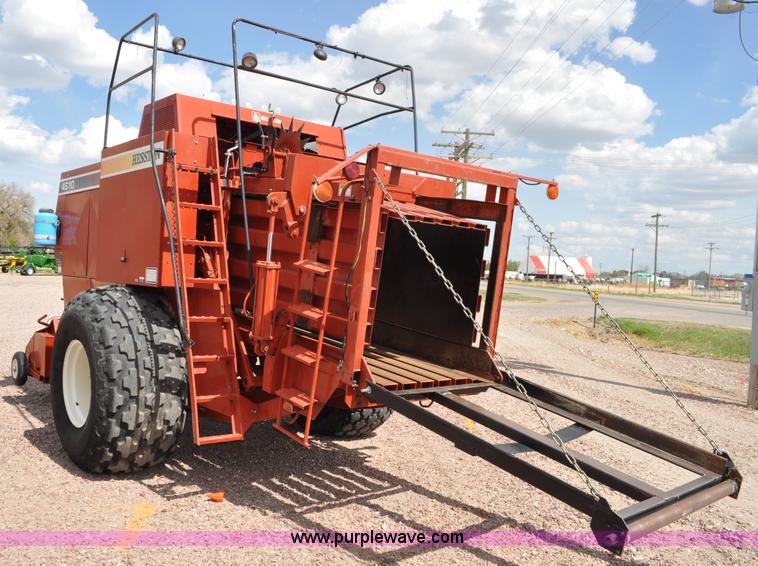 image for item A5903 2000 Hesston 4910 big square baler