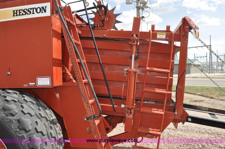 image for item A5903 2000 Hesston 4910 big square baler