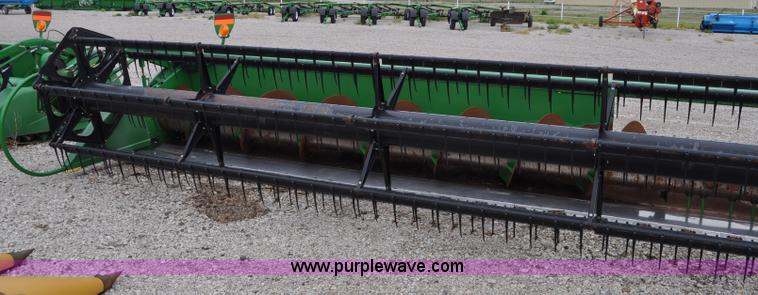 image for item A5906 2006 John Deere 635F HydraFlex 35' header