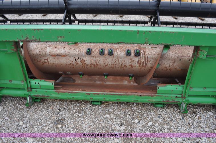 image for item A5906 2006 John Deere 635F HydraFlex 35' header