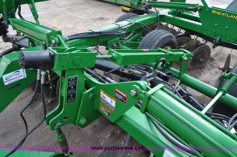 image for item A5908 2009 John Deere 637 Wheat Land 35' disk