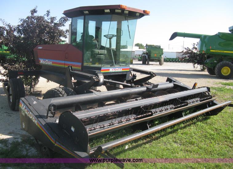 image for item A6383 1994 Mac Don Turbo 9000 self propelled swather
