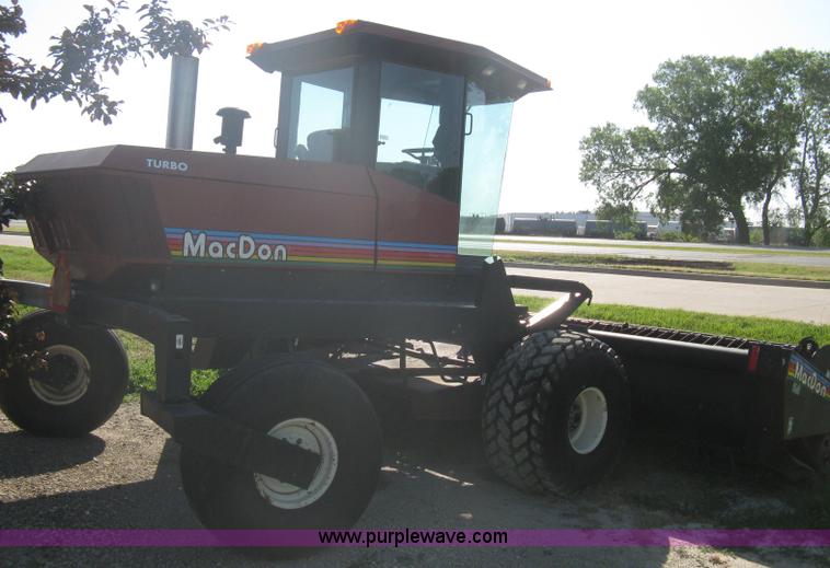 image for item A6383 1994 Mac Don Turbo 9000 self propelled swather