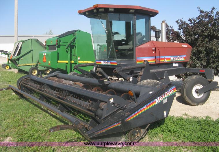 image for item A6383 1994 Mac Don Turbo 9000 self propelled swather