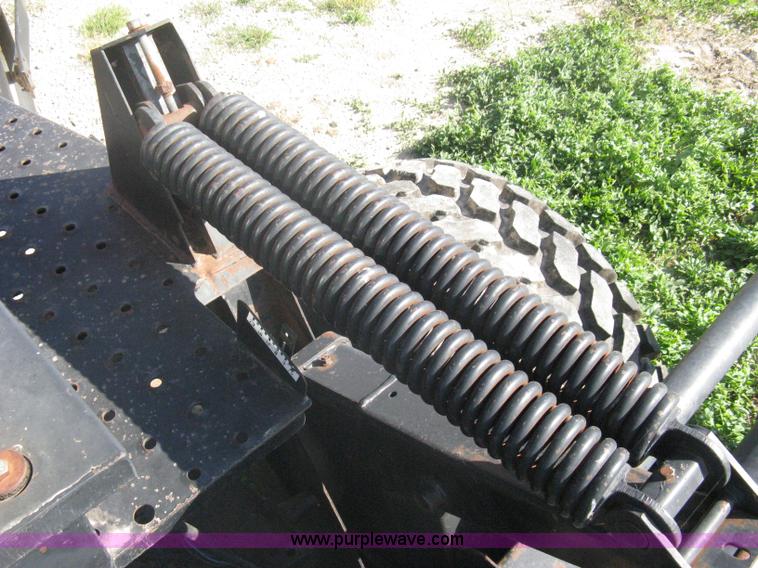 image for item A6383 1994 Mac Don Turbo 9000 self propelled swather